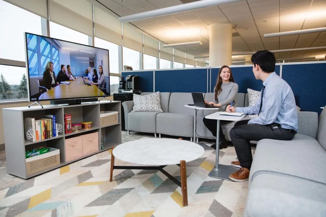Bose Professional 与 Barco 携手合作增强会议体验