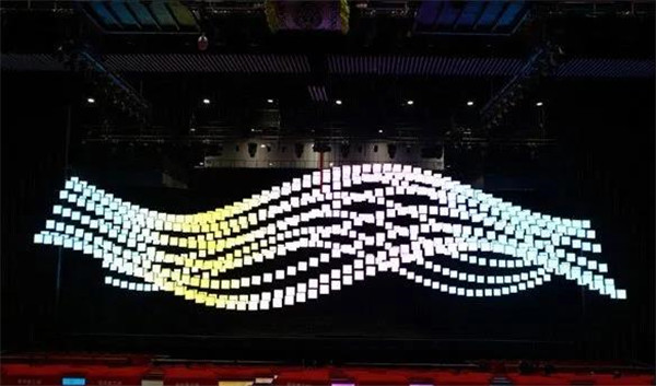 当下舞台影视灯光有哪些新技术及新亮点