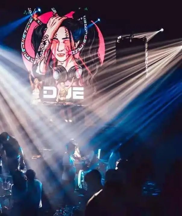 MORE LIVE CLUB：动听夜色，酒吧音频方案分享