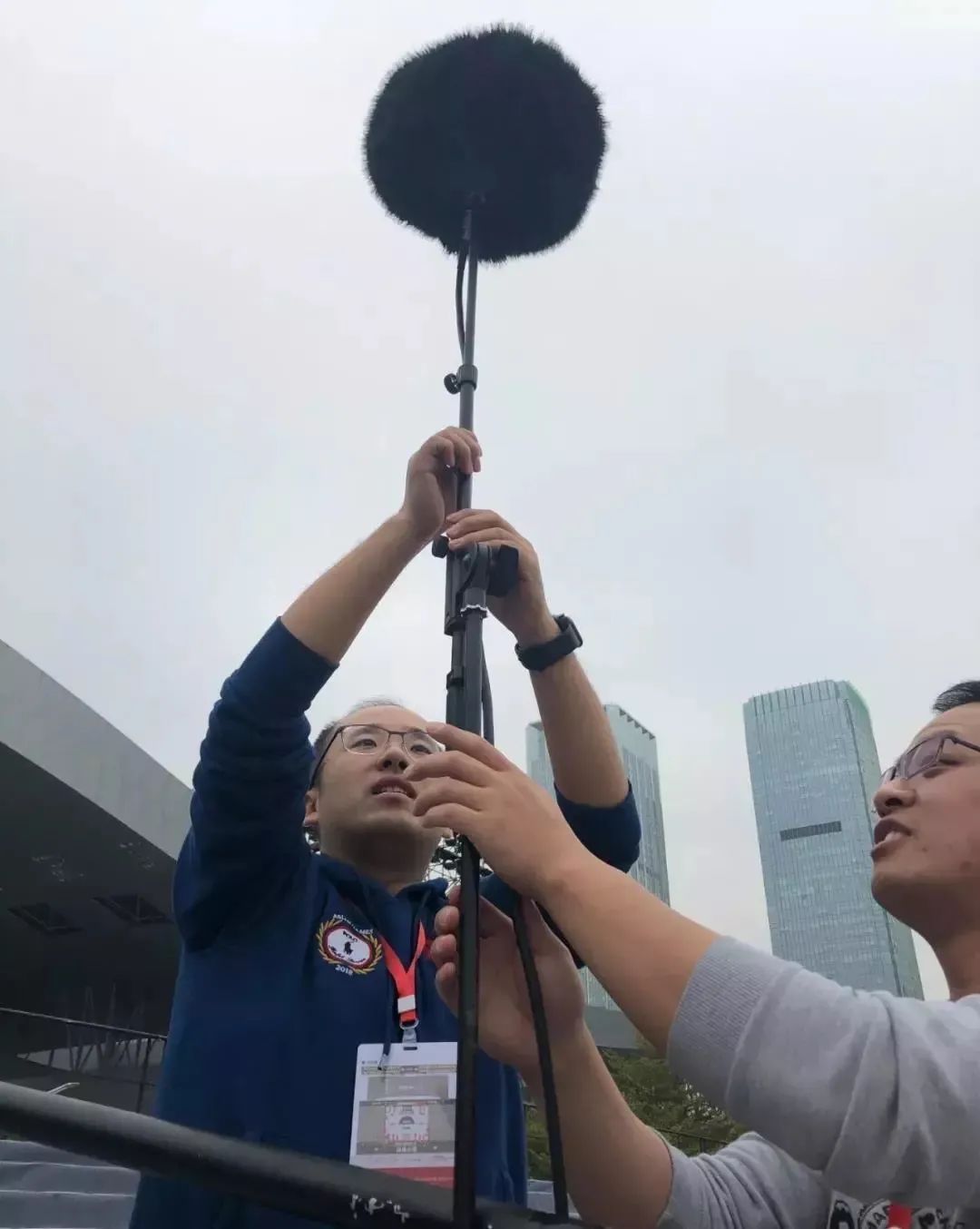 2021牛年春晚倒计时，舞美设计剧透来了！历年春晚舞台大盘点