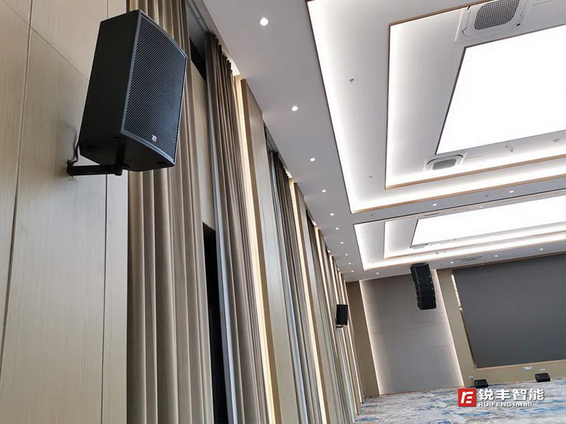 锐丰智能”RF”线阵列扬声器系统走进景德镇市人民政府