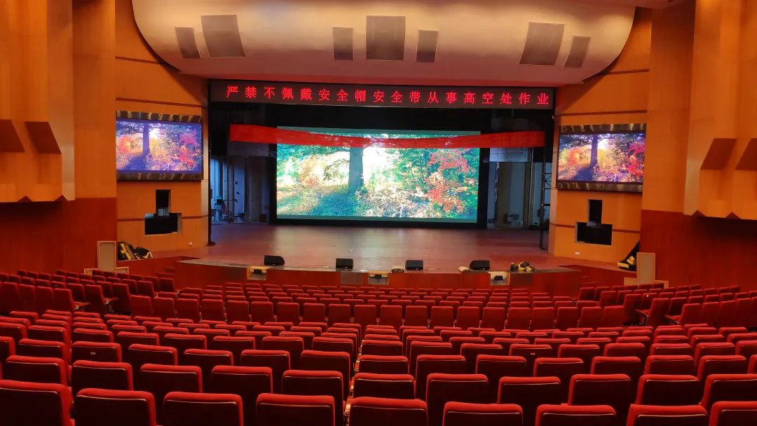 深圳龙华会堂严选d&b最新A-系列优化扩声系统
