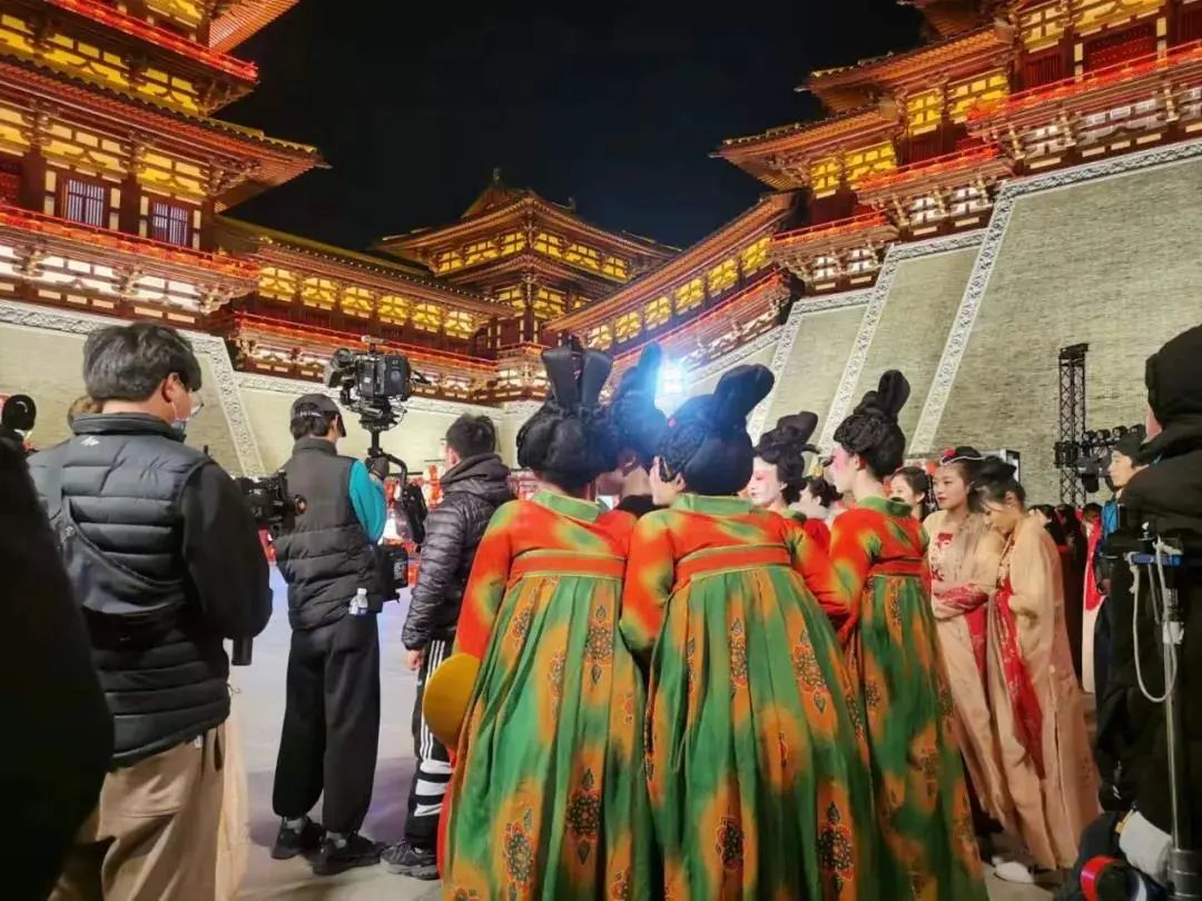 「河南博物院元宵奇妙夜」：灯火里的大唐盛世