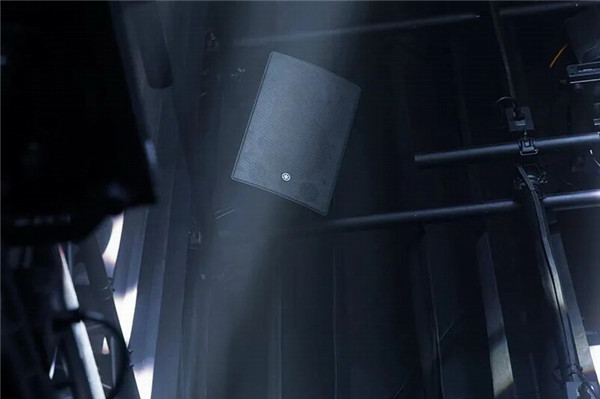 打破虚拟世界与现实世界的边界的EPSON TeamLab