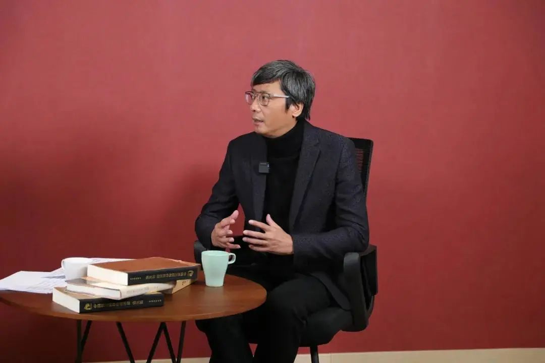 走进专家直播间，深度解析第四届中国舞台美术展