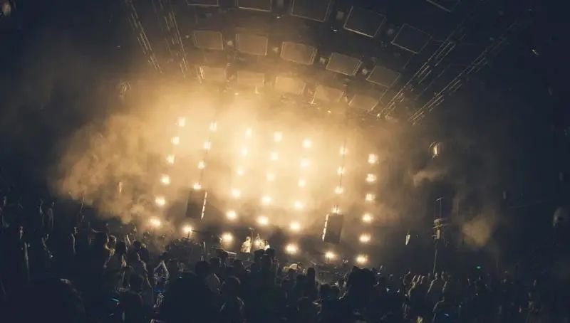 d&b助南昌HI IBIZA CLUB打造赛博朋克风电音空间