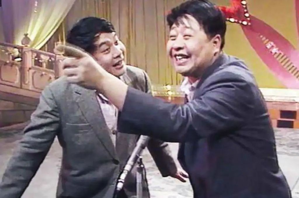 2021牛年春晚倒计时，舞美设计剧透来了！历年春晚舞台大盘点