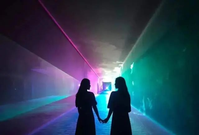 灯光艺术盛宴，带你感受如梦似幻
