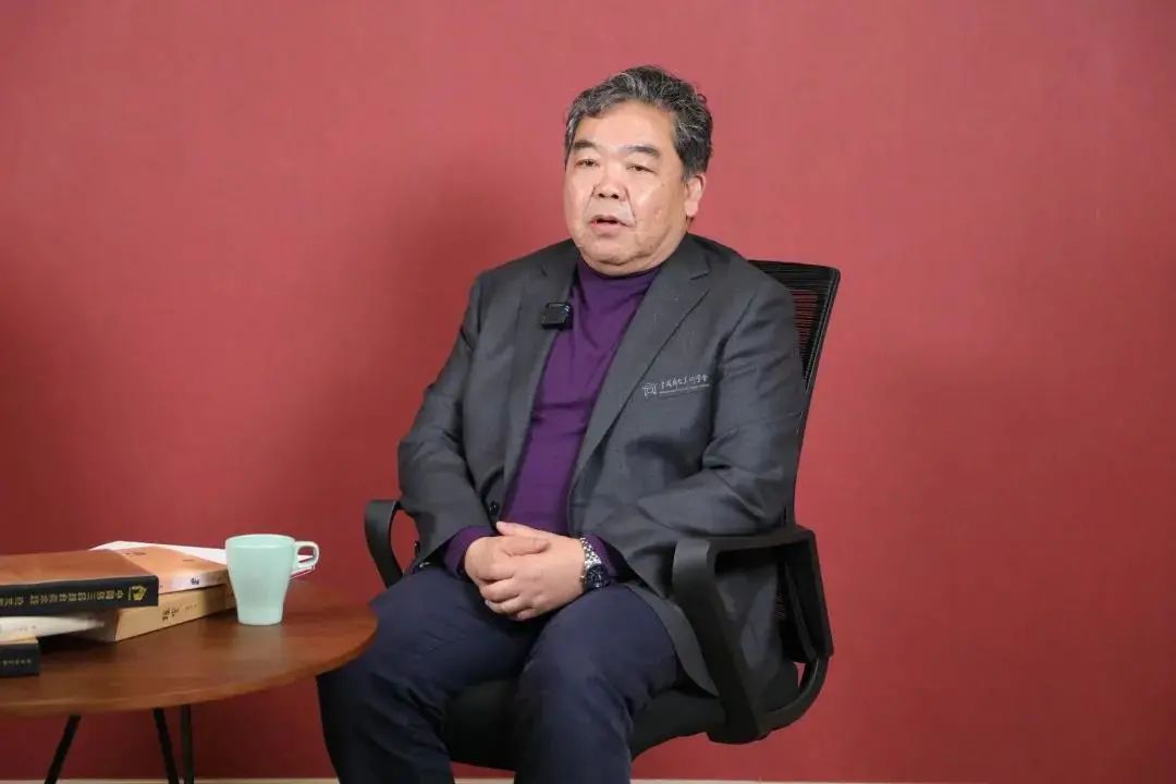 走进专家直播间，深度解析第四届中国舞台美术展