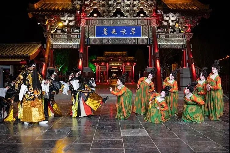「河南博物院元宵奇妙夜」：灯火里的大唐盛世
