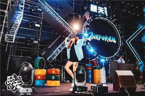 新一波！各地超火音乐节幕后设备大盘点！