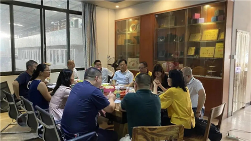 广东省声像灯光科技促进会举行第二届零配件专委会换届会议