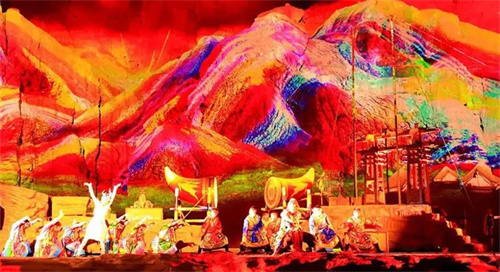 震撼！沉浸式梦幻山谷光影演绎《阿兰拉格达》