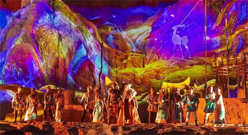 震撼！沉浸式梦幻山谷光影演绎《阿兰拉格达》