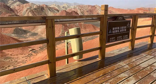 震撼！沉浸式梦幻山谷光影演绎《阿兰拉格达》
