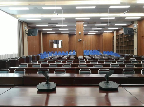 雷蒙电子会议系统入驻河南省某学校多功能厅