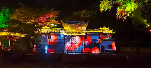 科视Christie 激光投影机助力《梦回车溪》实景演艺秀， 生动展现土家族民俗文化 