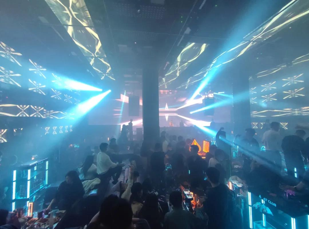 卡乐迪（CARD）音响助力AT House酒吧