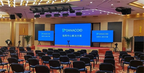 案例 | 两会屏，大因“智”造！