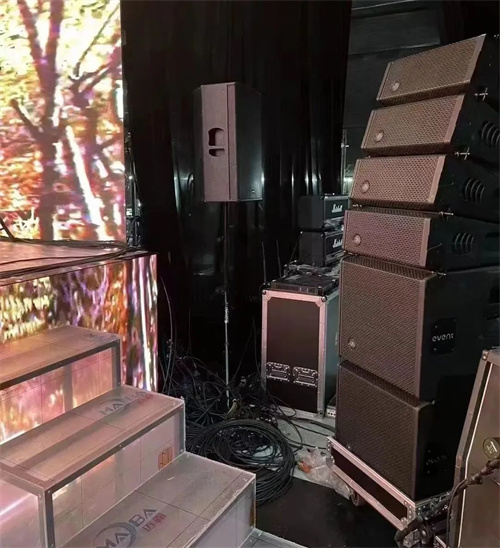 线下演出23人确诊！崔健演唱会迈入线上演出商业化新阶段