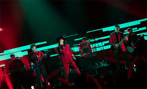 《声生不息》首播收视夺冠！超绝舞美音响大揭秘！