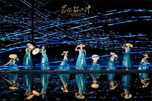 三湘印象2021年实现营收30亿元：文化演艺板块稳步开拓，推进新演艺项目，总体票房收入同比增长11.74%