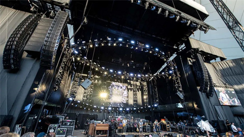 Meyer Sound PANTHER 在 Dead & Company 2022 全美巡演首秀上绽放华彩
