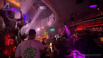 昆明WAVE LiveHouse，音乐现场新标杆！ 