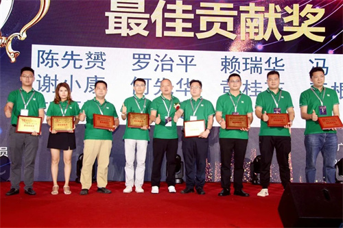 热烈祝贺广东省江西商会演艺设备专业委员会第二届会员大会暨理（监）事会就职典礼圆满举办