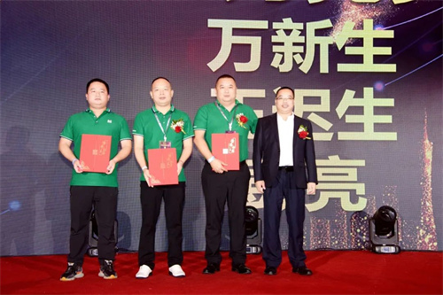 热烈祝贺广东省江西商会演艺设备专业委员会第二届会员大会暨理（监）事会就职典礼圆满举办