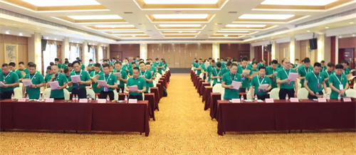 热烈祝贺广东省江西商会演艺设备专业委员会第二届会员大会暨理（监）事会就职典礼圆满举办