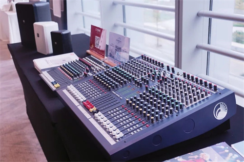 JBL Professional SRX900系列新品发布会圆满举行