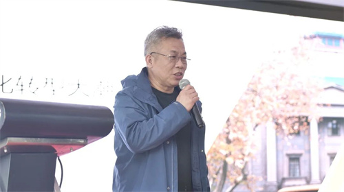 “数字化转型与新基建条件下的教学环境建设”学术研讨会（武汉站）顺利召开