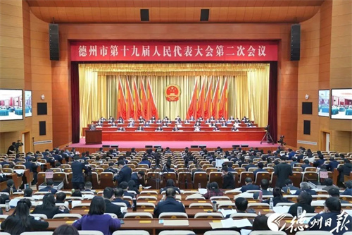 【聚焦两会】全国两会上的“中华之音”