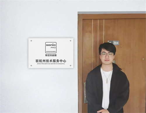 深圳市景雄科技有限公司在西安、杭州、厦门设立技术服务中心，更贴近客户，提供优质服务