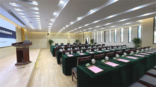 HUAIN华音促进教学多元化，创新校园数字化建设