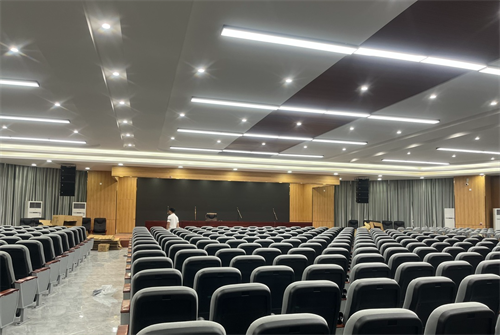 广西防城港市理工职业学校报告厅案例分享