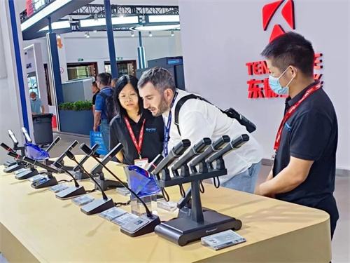 开会可以这么简单高效？索尼、小鸟科技、MAXHUB等智能会议解决方案带您开启办公新体验！