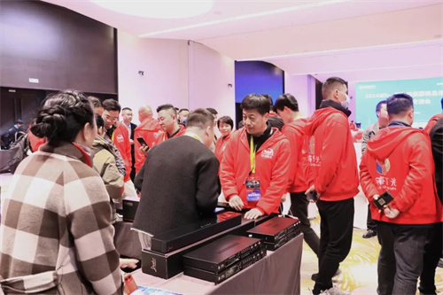 人气爆棚！宇睿特约慧聪观展团，助力GETshow 展会火速升温！
