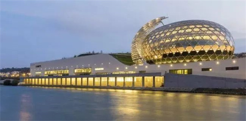 2024任贤齐世界巡演巴黎站，ADAMSON响彻塞纳河畔