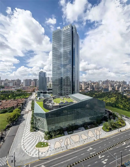北外滩友邦大剧院 | 虹口区目前唯一座大型专业剧场，北外滩文艺新名片