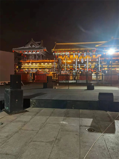 嘉韵电器为老葛大舞台打造专业音视解决方案，助力舞台身临其境！
