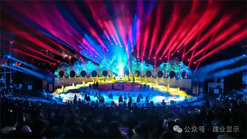 建业显示以创新科技助力武汉花博汇《知音花月夜》沉浸式光影秀