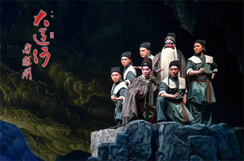 筑梦灯光助力京剧《大运河·南旺闸》成功首演！