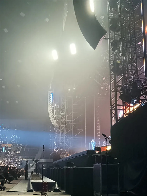 李宗盛“有歌之年”巡回演唱会：一场穿越时光的音乐之旅