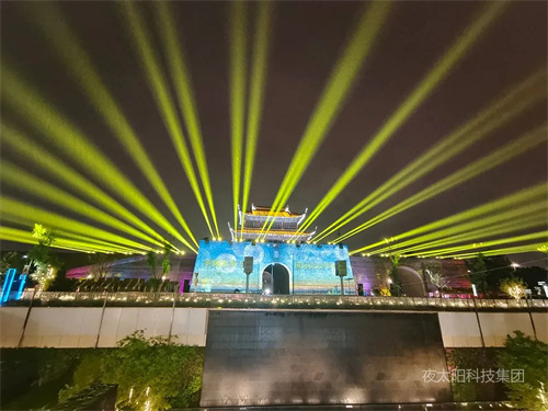夜太阳助力苏州古城楼灯光秀燃爆全城