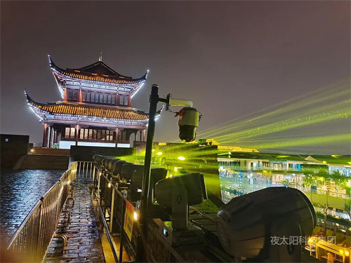 夜太阳助力苏州古城楼灯光秀燃爆全城