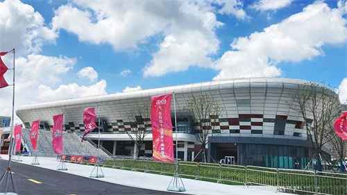 DANACOID携手盐城城南新区体育中心，共筑智能化体育新篇章！