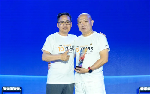 “声光视讯行业联盟十周年庆典暨第三届二次全员代表大会”隆重举办！