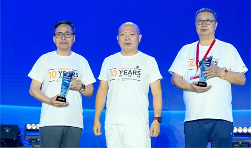 “声光视讯行业联盟十周年庆典暨第三届二次全员代表大会”隆重举办！